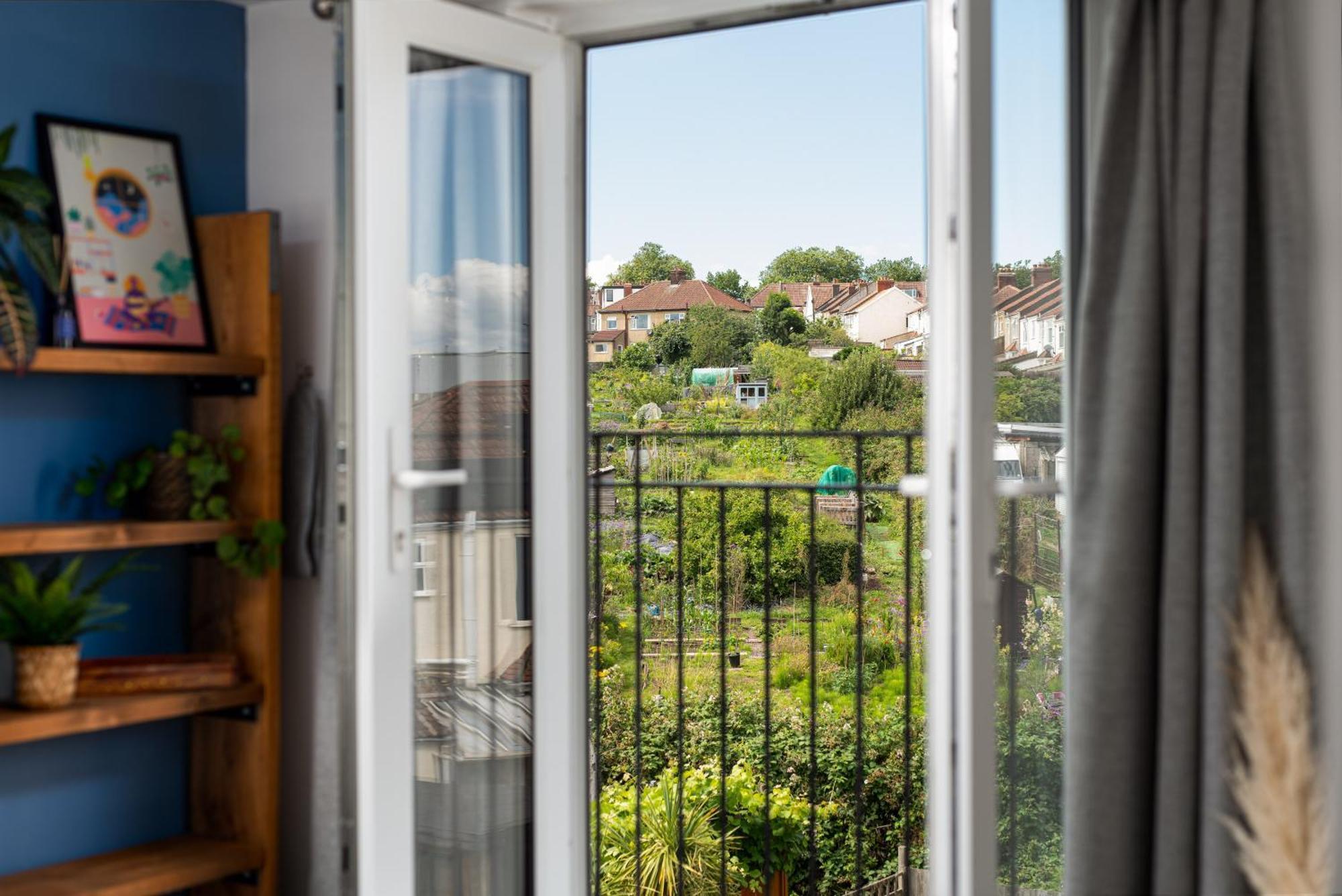 Charming Family Home With Stoves, Garden & Parking Bristol Zewnętrze zdjęcie