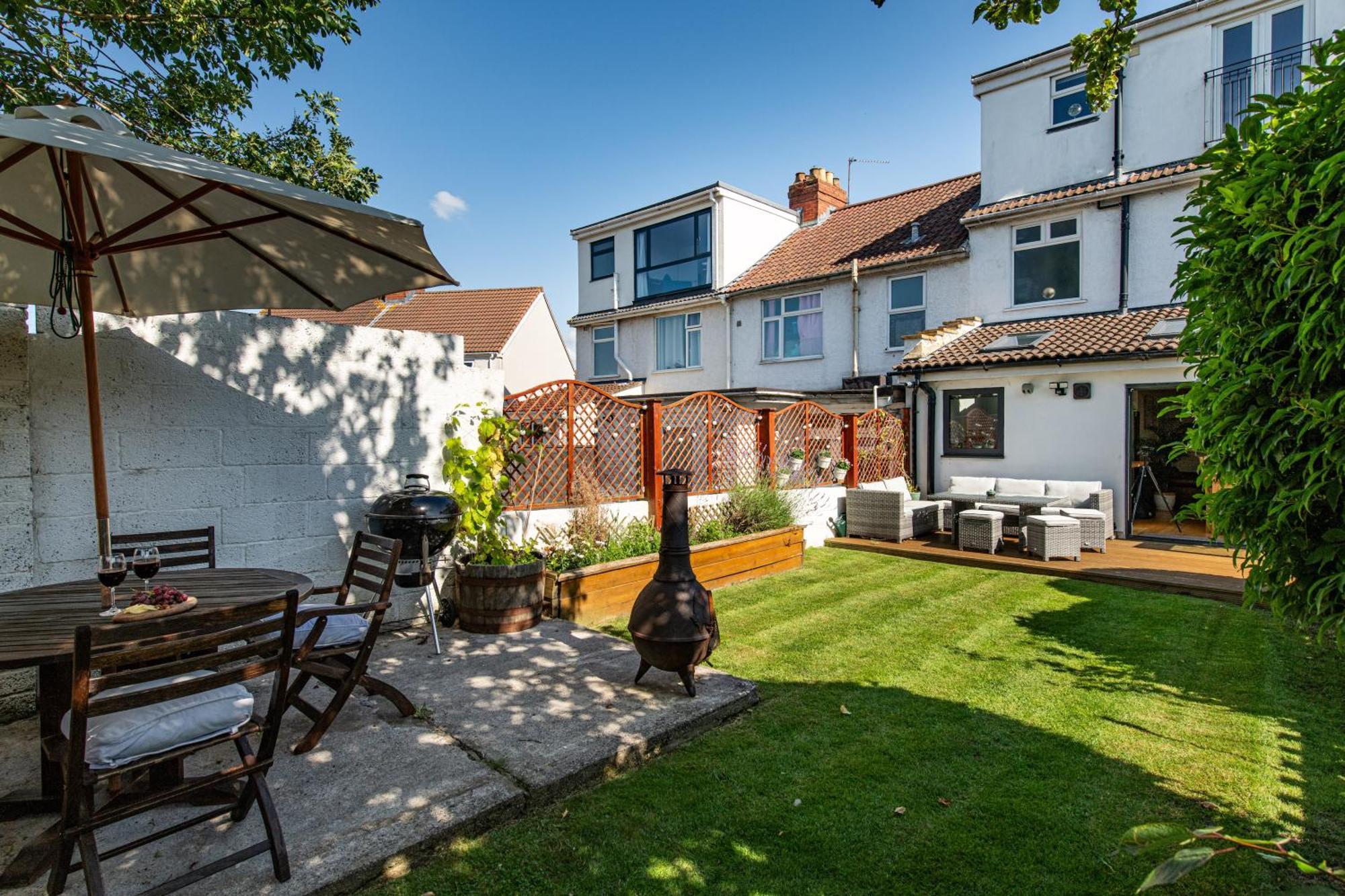 Charming Family Home With Stoves, Garden & Parking Bristol Zewnętrze zdjęcie