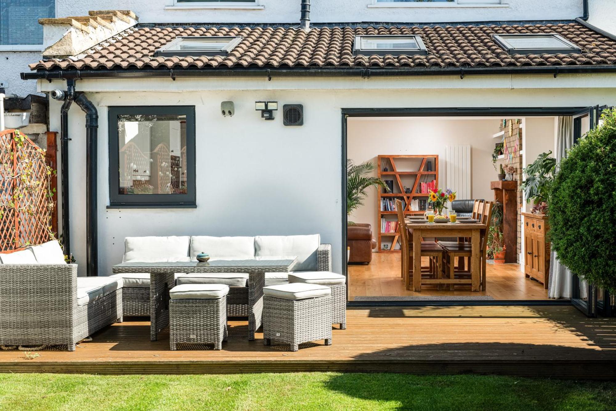 Charming Family Home With Stoves, Garden & Parking Bristol Zewnętrze zdjęcie